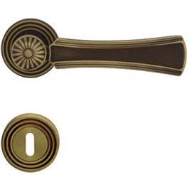 Vēsturisks durvju rokturis DAISY 1070 RB 112