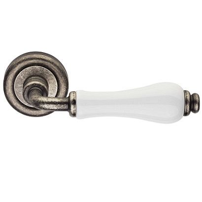 DALIA rokt./rozešu 103 grt.BAC, misiņš antīkas dzelzs tonī + balts porcelāns