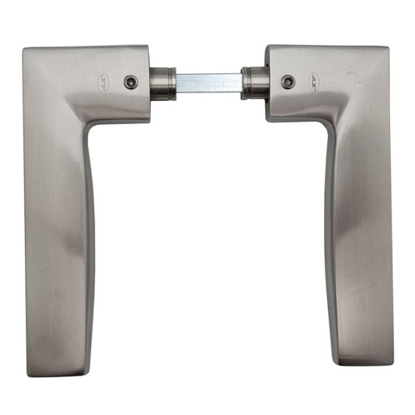 Door handle 107, stainless steel