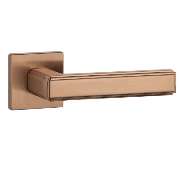 AS RAFLESIA BAC rokturu garnitūra ar kantainām rozetēm, matēta vara tonī